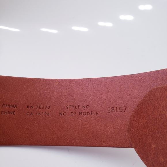 Vintage Liz Claiborne Tan Leather Belt main image 4